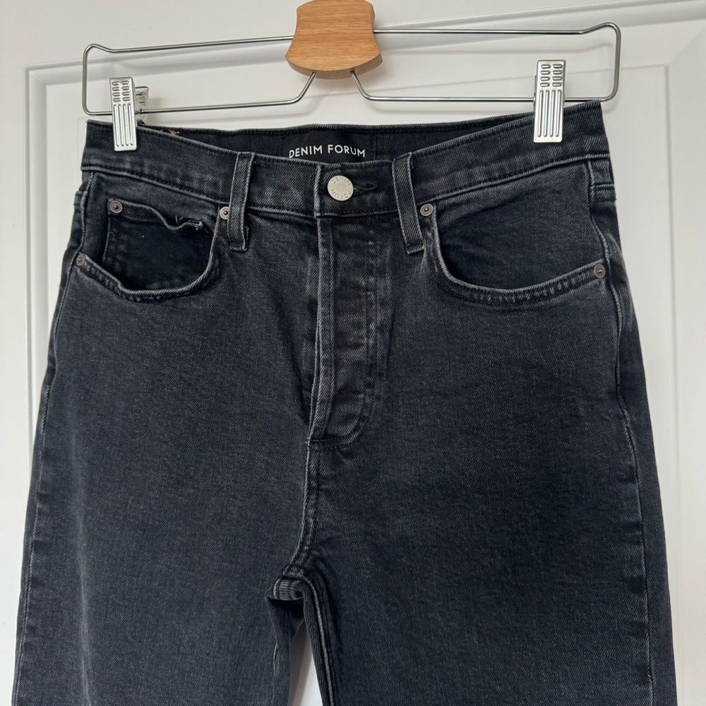 Aritzia Denim Forum the Yoko high rise slim black jeans, size 27 - Picture 11 of 16